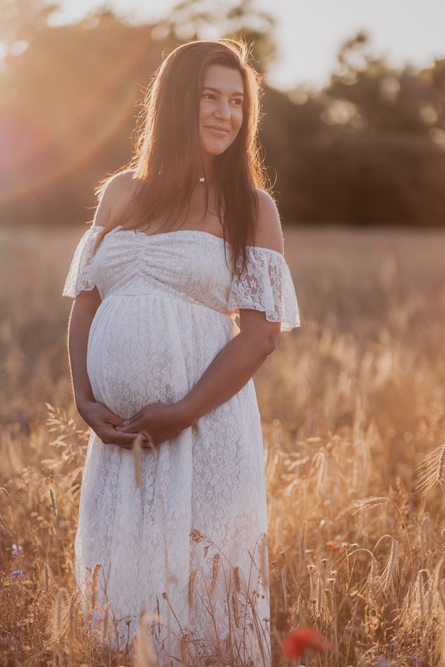 golden hour zwangerschapsfoto's door de fotograaf te Vosselaar