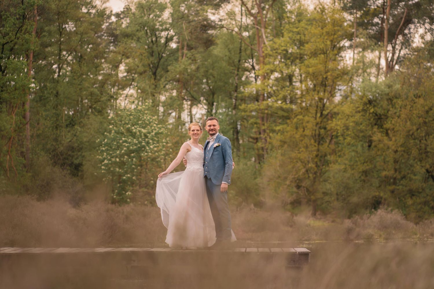 spontane huwelijksfoto's door de trouwfotograaf in de Kempen