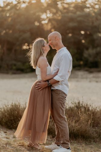 Valentijns actie! 10 % korting op een loveshoot of gezinsshoot Valentijns actie! 10 % korting op een loveshoot of gezinsshoot